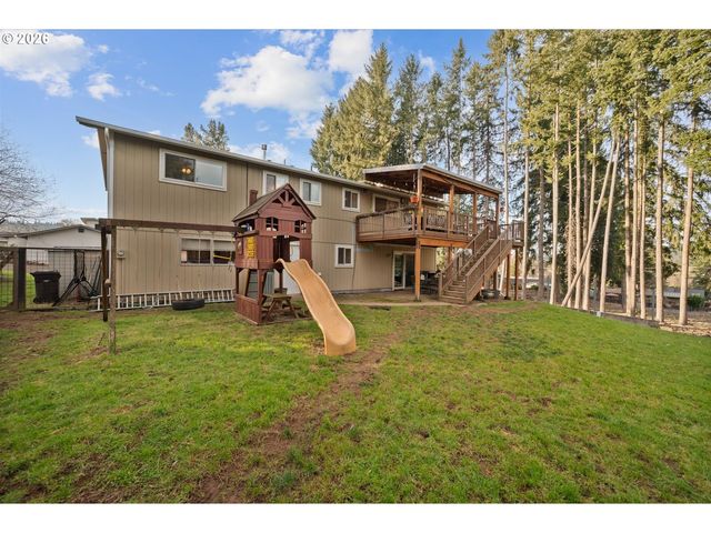 1310 SHERRI Ct, West Linn, OR 97068