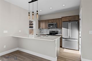 613 N L Street, Livingston, MT 59047