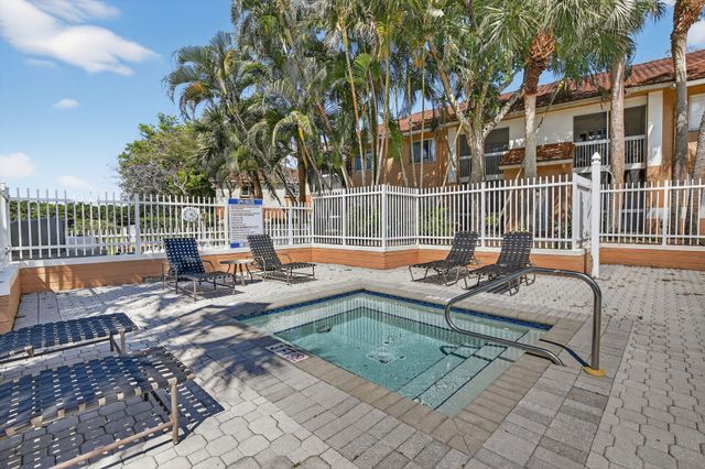 807 NW 91st Terrace NW 807, Plantation, FL 33324