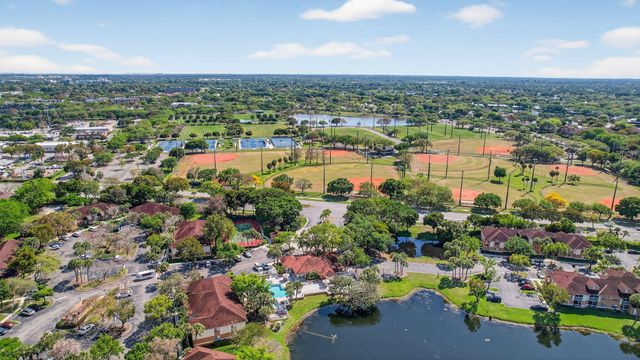 807 NW 91st Terrace NW 807, Plantation, FL 33324