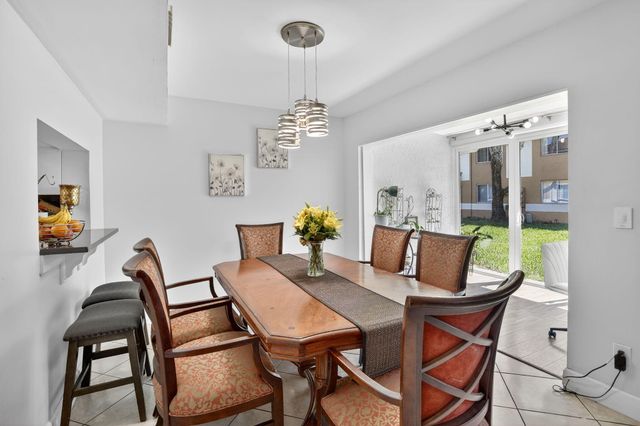 807 NW 91st Terrace NW 807, Plantation, FL 33324