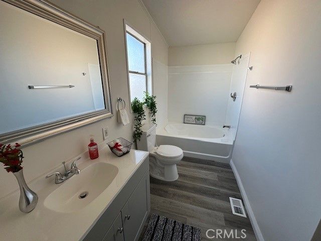 880 N. Lake Street 82, Hemet, CA 92544