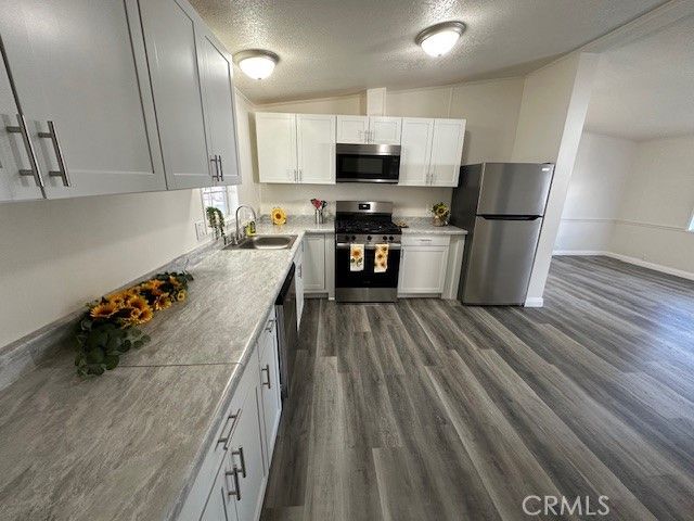 880 N. Lake Street 82, Hemet, CA 92544