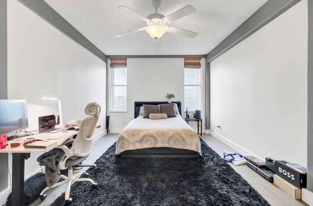 14 Lockwood Drive 6h, Charleston, SC 29401