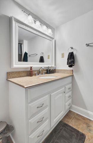14 Lockwood Drive 6h, Charleston, SC 29401