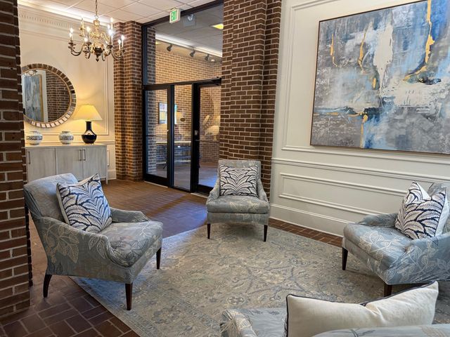 14 Lockwood Drive 6h, Charleston, SC 29401