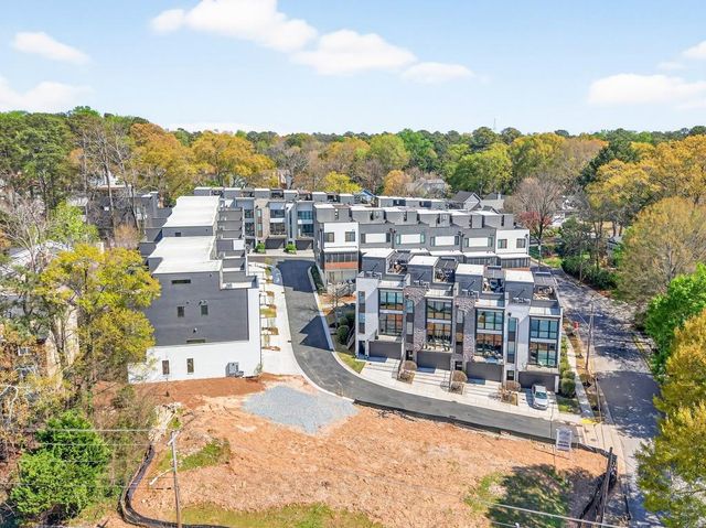 424 Cedar Dust Drive, Decatur, GA 30030