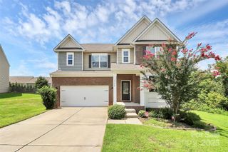 7704 Kelburn Lane, Charlotte, NC 28273