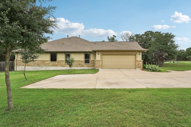 126 Spanish TRL, Bastrop, TX 78602