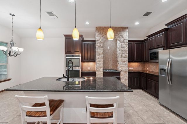 126 Spanish TRL, Bastrop, TX 78602