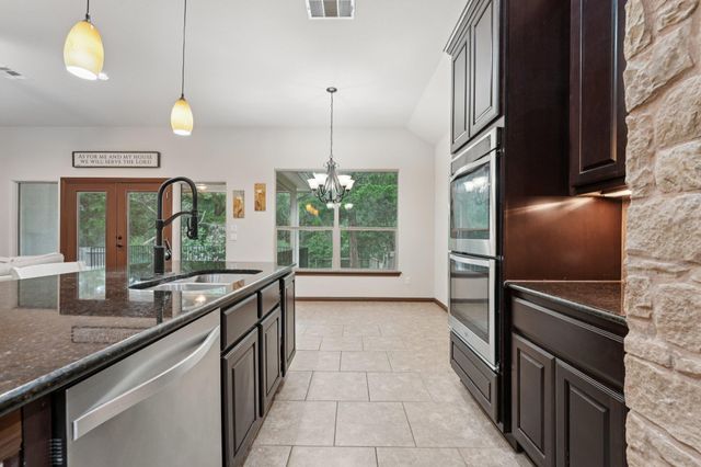 126 Spanish TRL, Bastrop, TX 78602