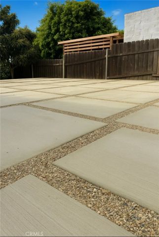 6150 Strickland Avenue, Los Angeles, CA 90042