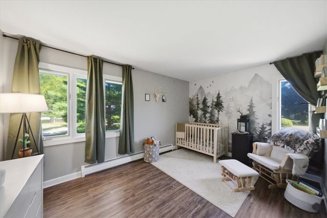 22 Plum Court, Sleepy Hollow, IL 60118