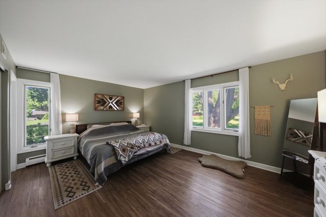 22 Plum Court, Sleepy Hollow, IL 60118