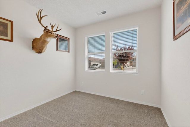 1012 Vallecito Loop NW, Los Lunas, NM 87031