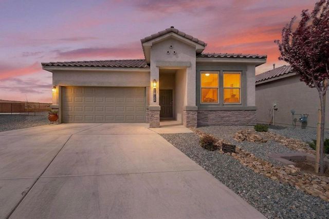 1012 Vallecito Loop NW, Los Lunas, NM 87031