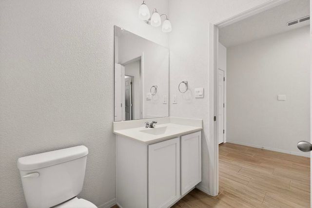 1012 Vallecito Loop NW, Los Lunas, NM 87031