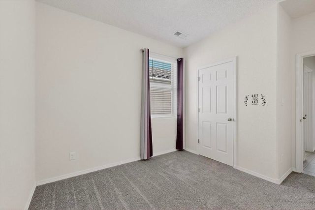 1012 Vallecito Loop NW, Los Lunas, NM 87031