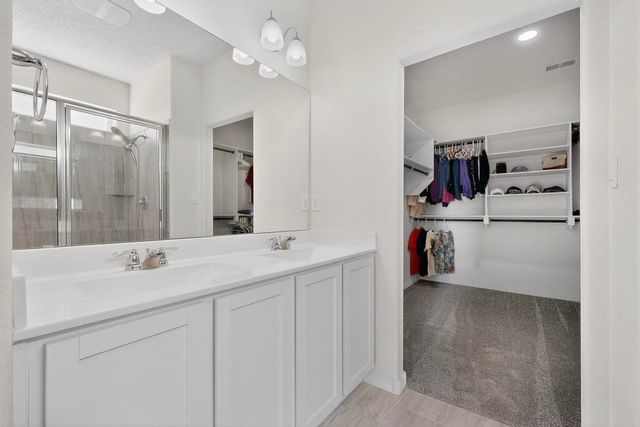 1012 Vallecito Loop NW, Los Lunas, NM 87031