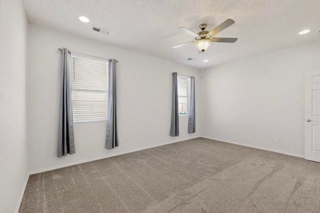 1012 Vallecito Loop NW, Los Lunas, NM 87031