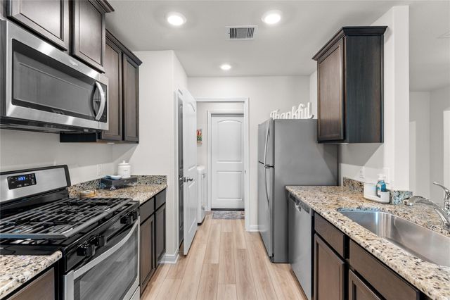 26603 Ezemily Drive, Magnolia, TX 77355