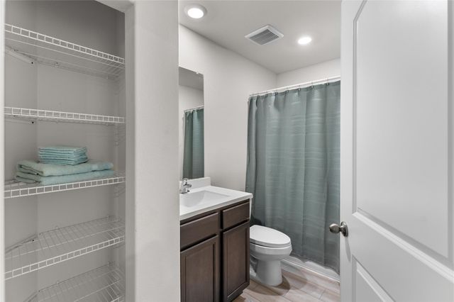 26603 Ezemily Drive, Magnolia, TX 77355