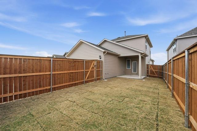 119 Betsy RD, Hutto, TX 78634