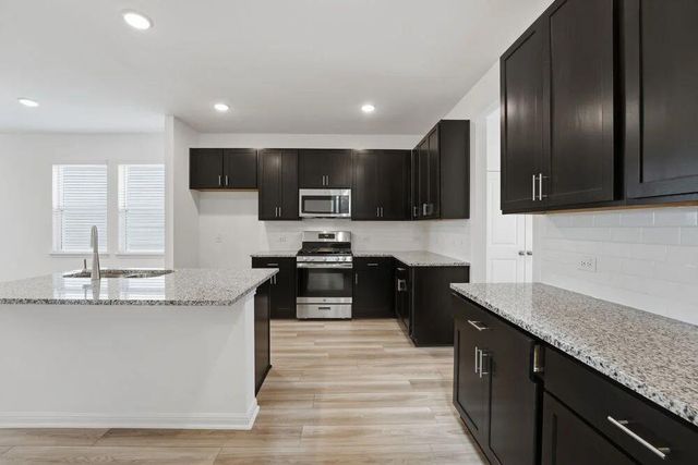 119 Betsy RD, Hutto, TX 78634