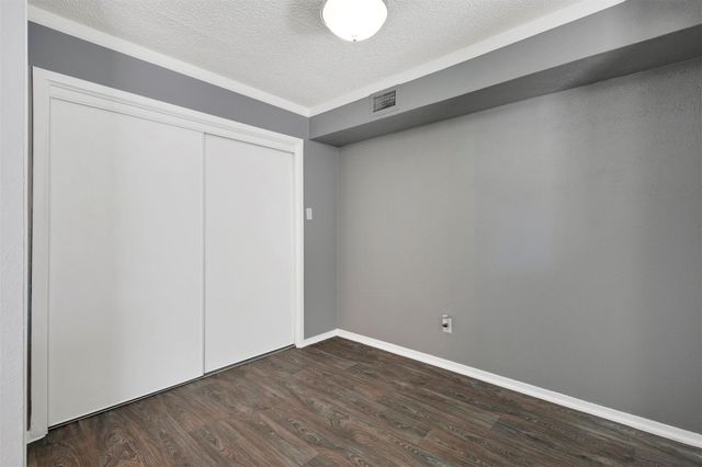 333 Melrose Drive 27D, Richardson, TX 75080