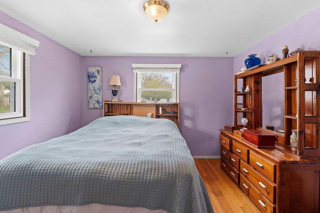 1150 S GREENWOOD AVENUE, Green Bay, WI 54304