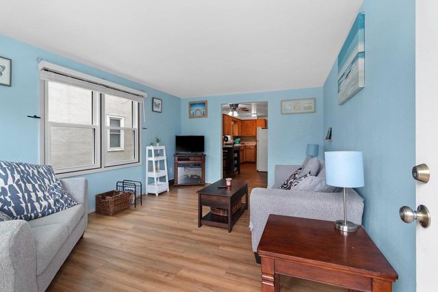 1150 S GREENWOOD AVENUE, Green Bay, WI 54304