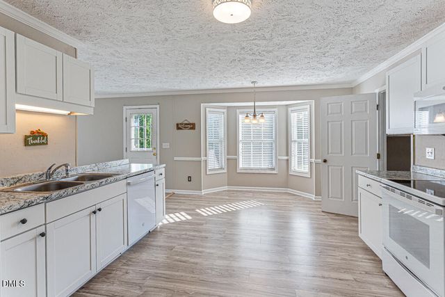 142 Richmond Park Drive, Cameron, NC 28326
