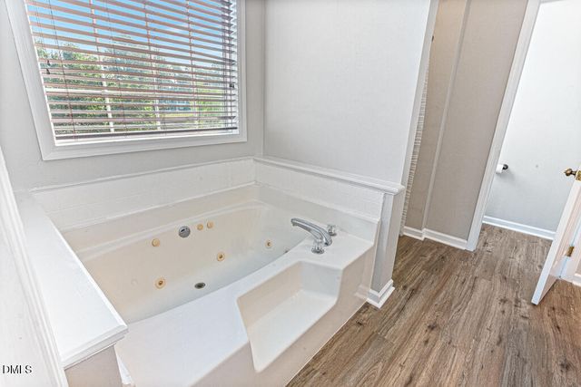 142 Richmond Park Drive, Cameron, NC 28326