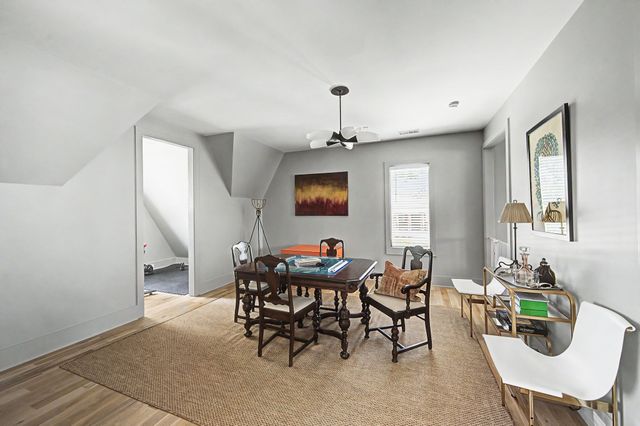 2825 Sugar Tree Rd, Nashville, TN 37215