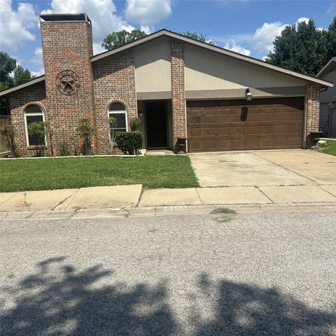 5408 Princess Court, Lake Dallas, TX 75065