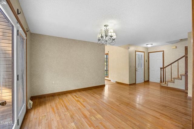 101 Stanmore Drive, Johnson City, TN 37601