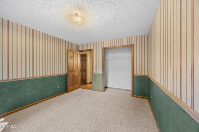 101 Stanmore Drive, Johnson City, TN 37601