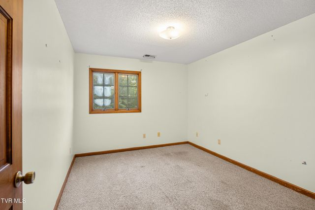 101 Stanmore Drive, Johnson City, TN 37601
