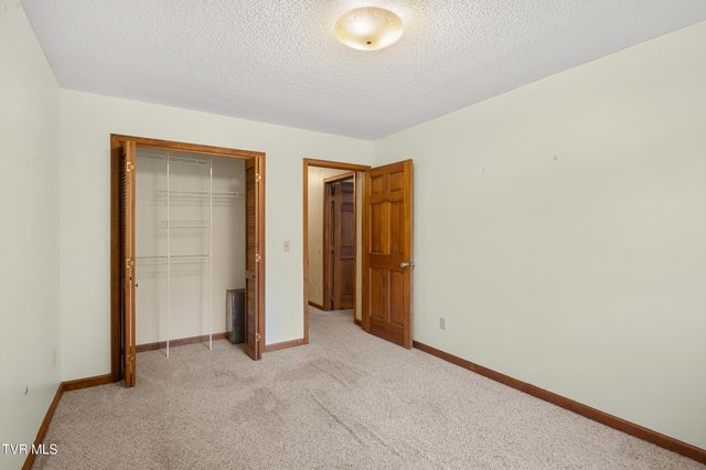 101 Stanmore Drive, Johnson City, TN 37601