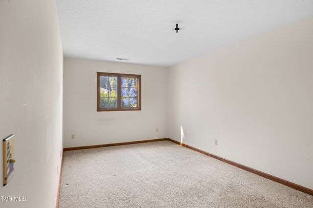 101 Stanmore Drive, Johnson City, TN 37601