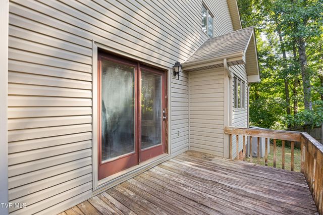 101 Stanmore Drive, Johnson City, TN 37601
