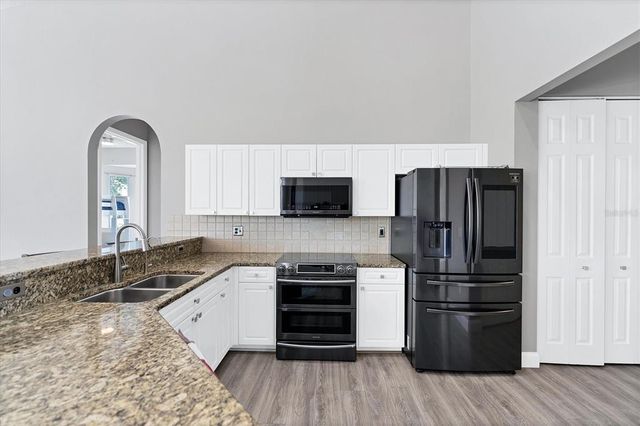39 FAIRWAY ROAD, Rotonda West, FL 33947