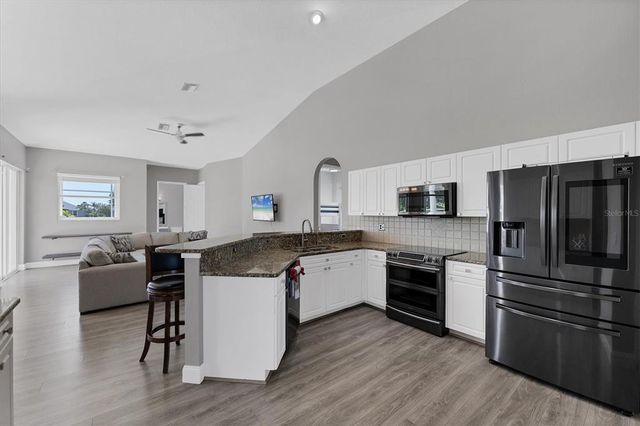 39 FAIRWAY ROAD, Rotonda West, FL 33947