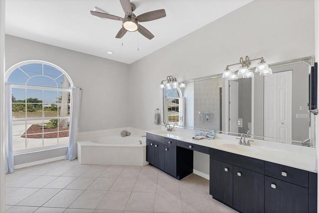39 FAIRWAY ROAD, Rotonda West, FL 33947