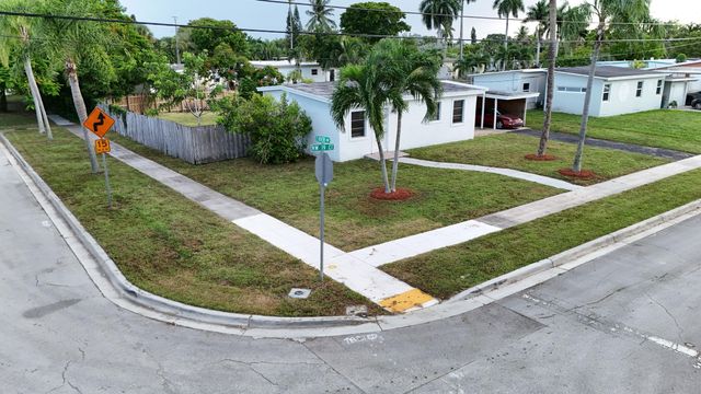 5800 NW 19TH Court, Margate, FL 33063