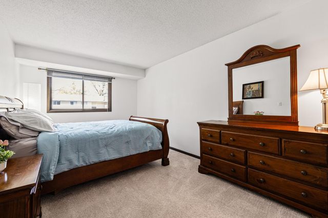 6586 Ives Lane N, Maple Grove, MN 55369