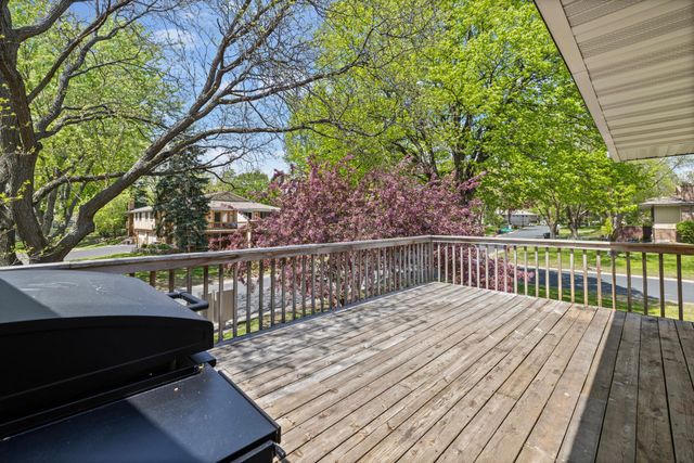 6586 Ives Lane N, Maple Grove, MN 55369
