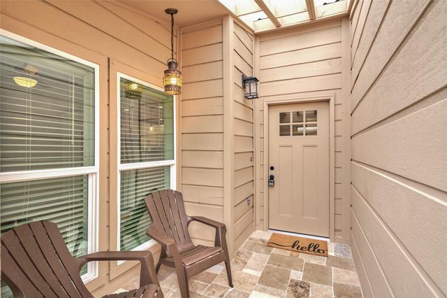 1014 Graham Drive L2, Tomball, TX 77375