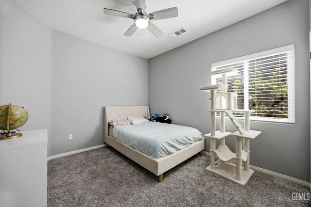 13504 Ashton Wood Court, Bakersfield, CA 93314