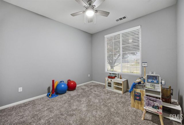13504 Ashton Wood Court, Bakersfield, CA 93314